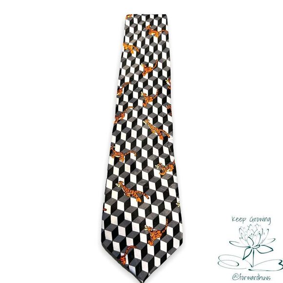 Disney Pooh Brand | Men’s Tigger Neck Tie - Picture 4 of 11